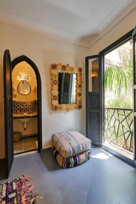 Riad Miloud En Exclusivite 10 P Au Coeur De La Medina Marraquexe Exterior foto